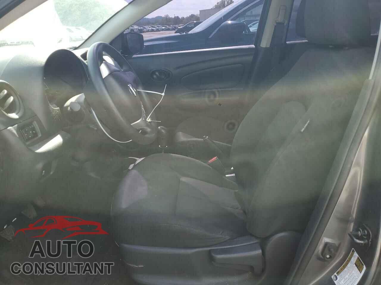 NISSAN VERSA 2019 - 3N1CN7AP3KL879893