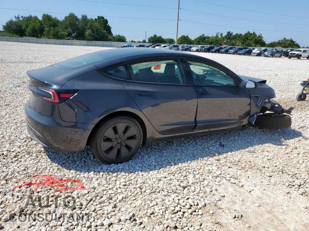 TESLA MODEL 3 2025 - 5YJ3E1EA2SF901218