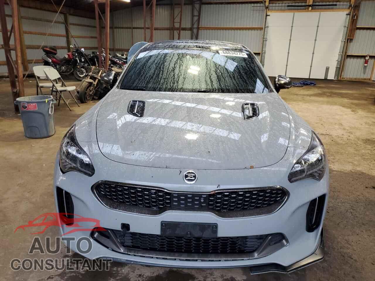 KIA STINGER 2019 - KNAE55LC2K6043293