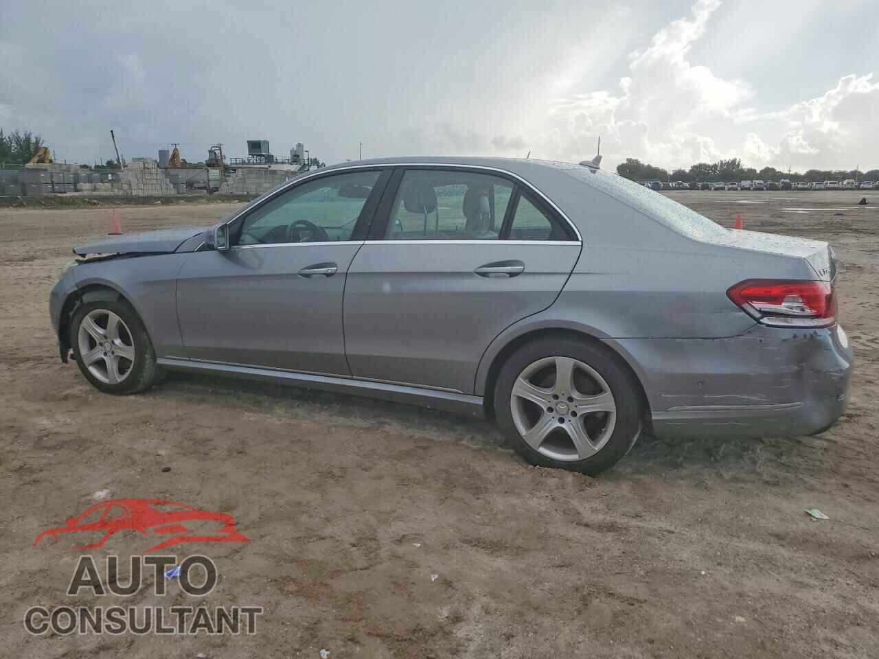 MERCEDES-BENZ E-CLASS 2014 - WDDHF5KB8EA948294