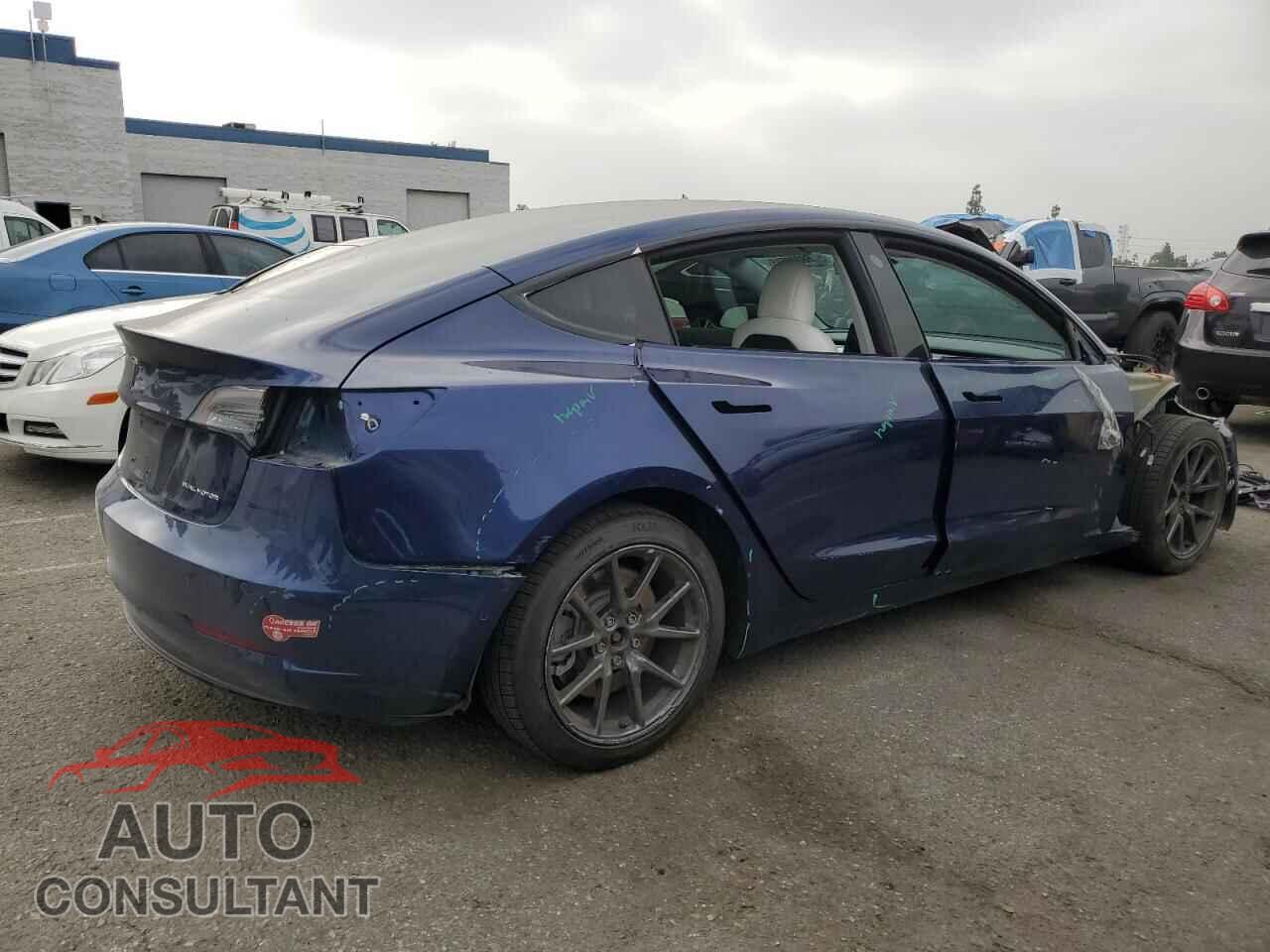 TESLA MODEL 3 2018 - 5YJ3E1EB7JF096632