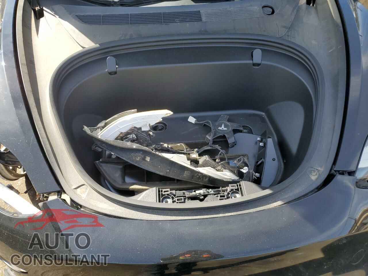 TESLA MODEL 3 2018 - 5YJ3E1EB7JF131914