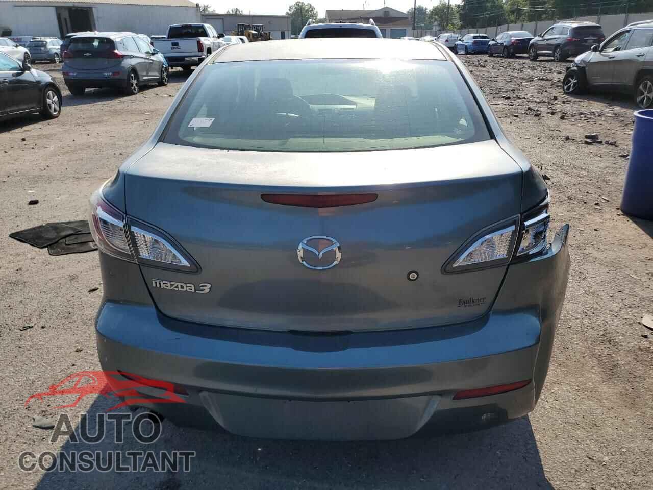 MAZDA 3 2012 - JM1BL1UG8C1511256