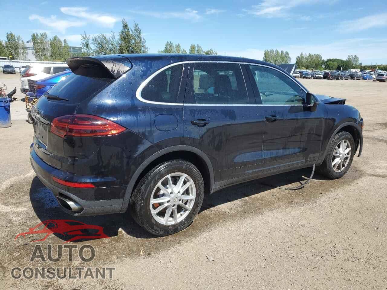 PORSCHE CAYENNE 2016 - WP1AA2A24GKA13408