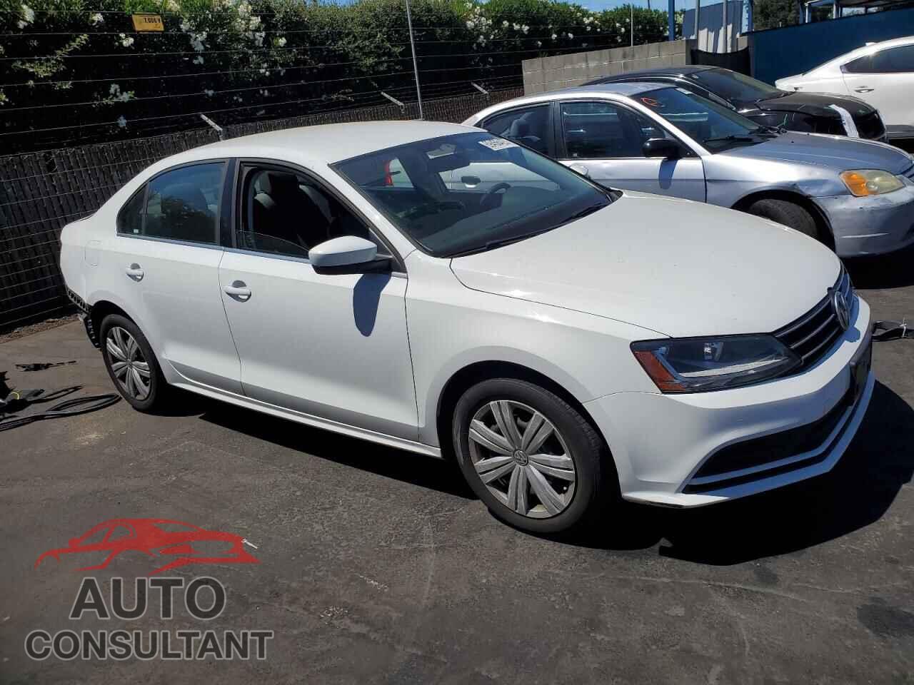 VOLKSWAGEN JETTA 2017 - 3VW2B7AJ0HM410483