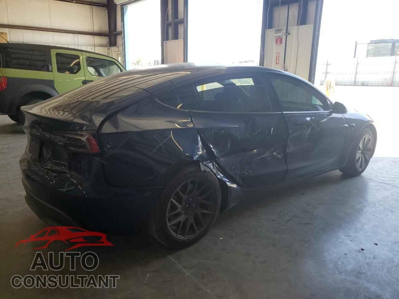 TESLA MODEL 3 2024 - 5YJ3E1EB8RF759086