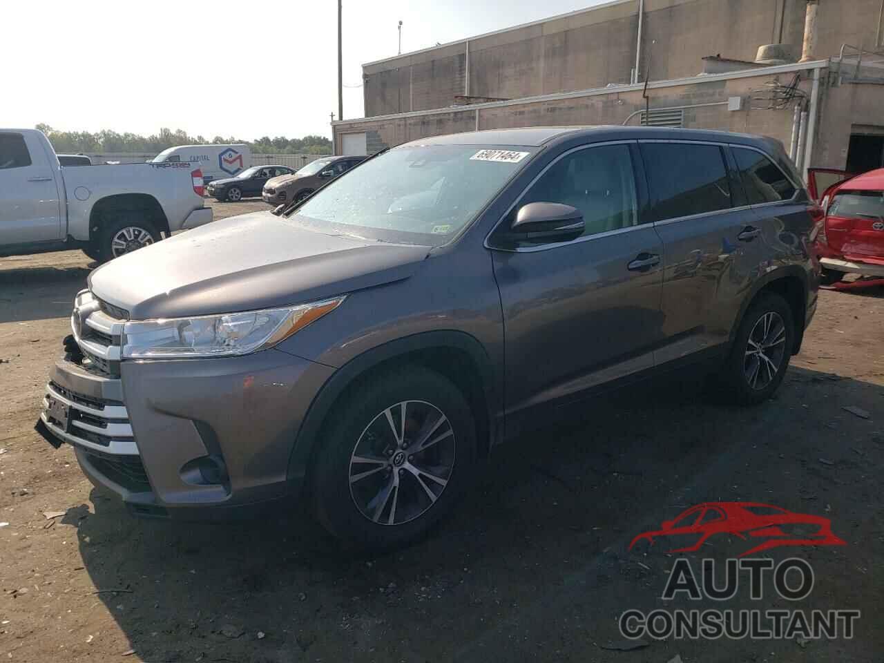 TOYOTA HIGHLANDER 2019 - 5TDBZRFH9KS999993