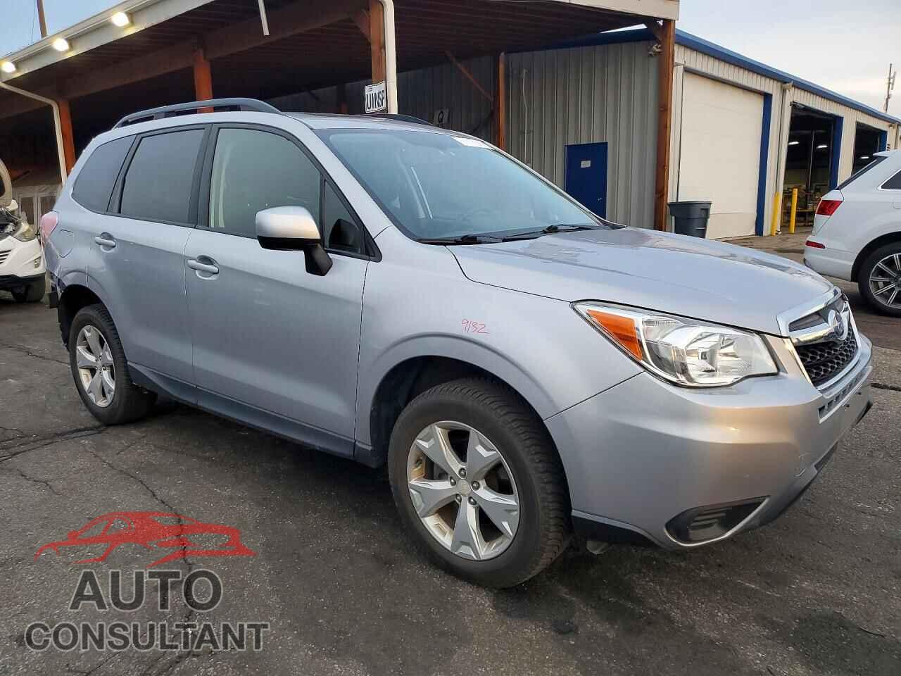 SUBARU FORESTER 2016 - JF2SJADC6GH512925