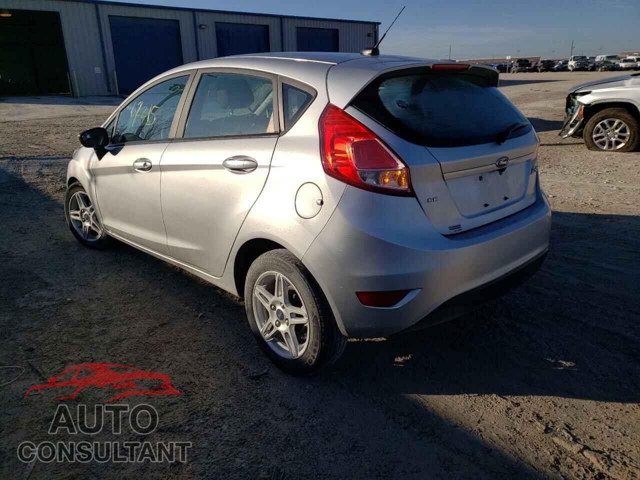 FORD FIESTA 2018 - 3FADP4EJ9JM106909