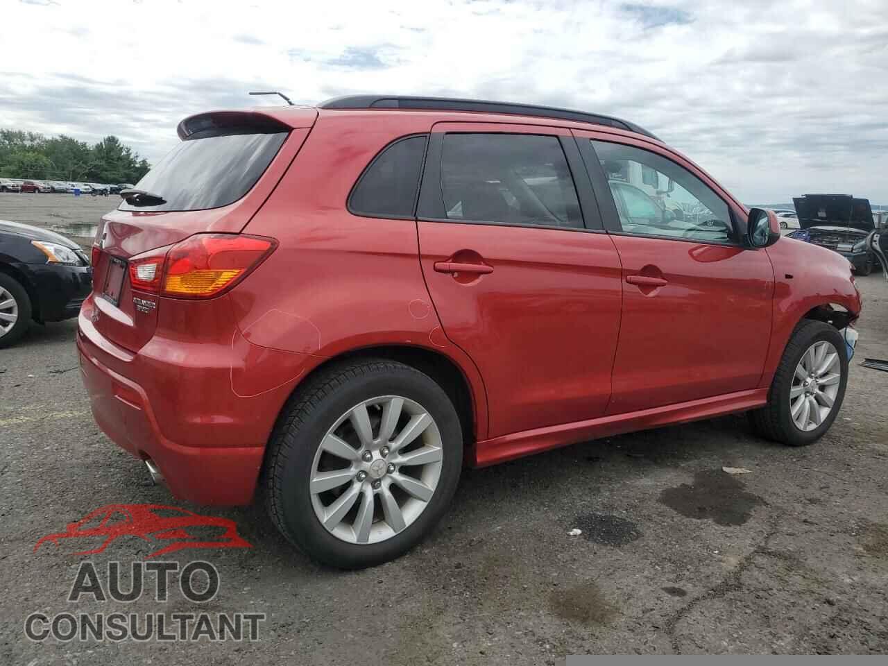 MITSUBISHI OUTLANDER 2011 - JA4AR4AU5BZ011944