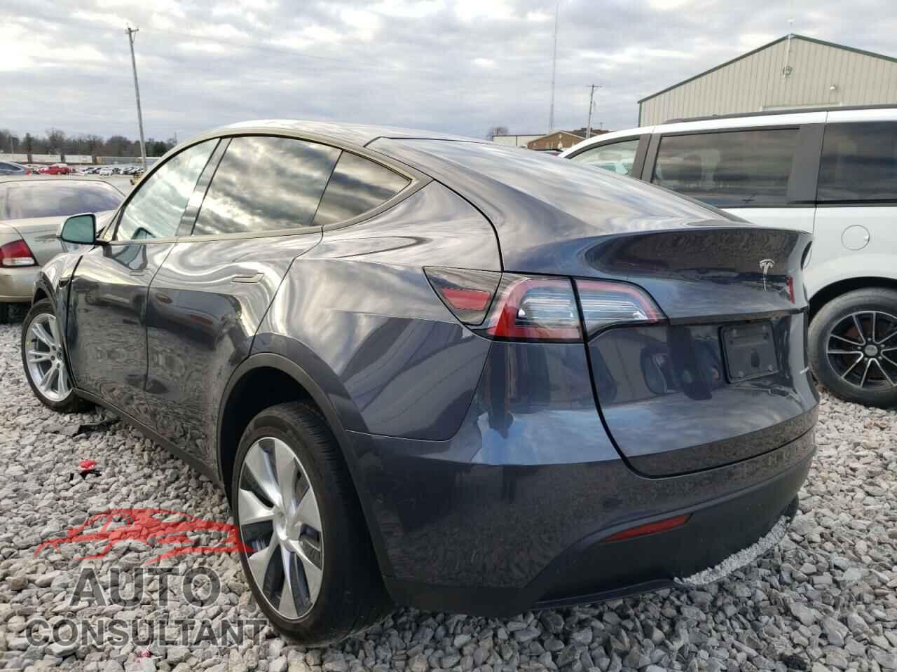 TESLA MODEL Y 2021 - 5YJYGDEE5MF192565