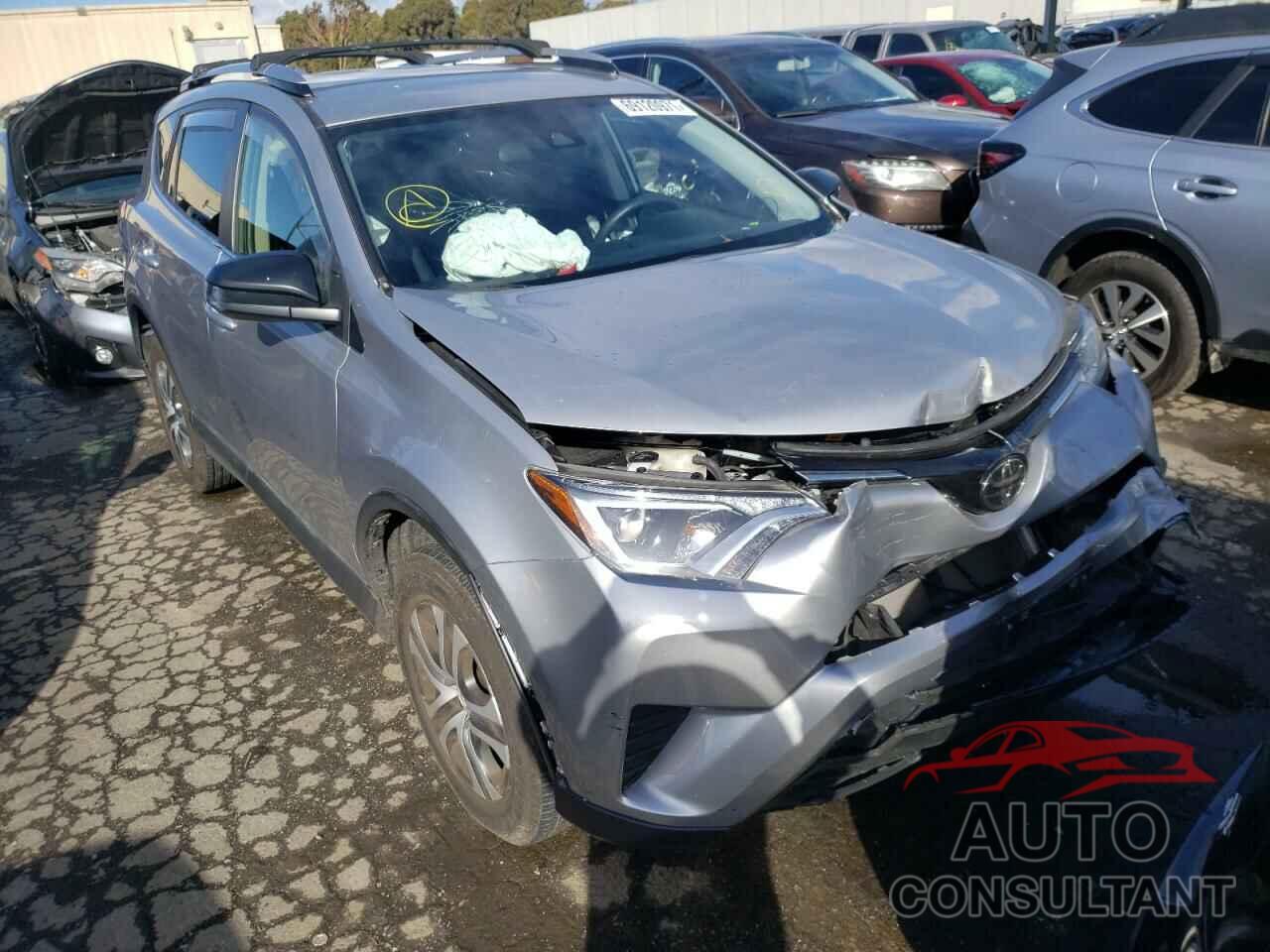 TOYOTA RAV4 2018 - JTMZFREV4JJ165141