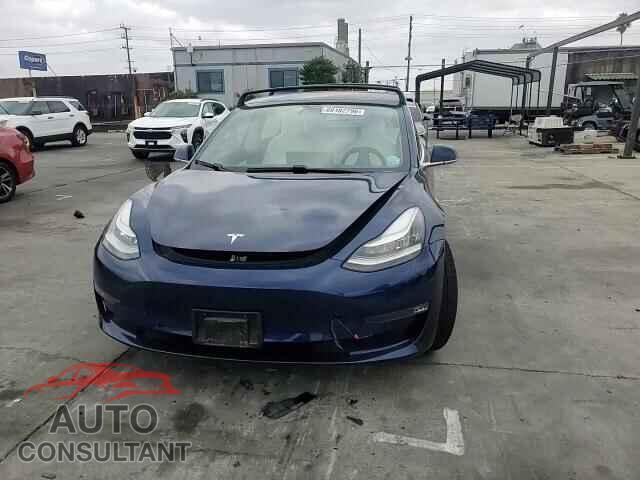 TESLA MODEL 3 2018 - 5YJ3E1EB7JF135414