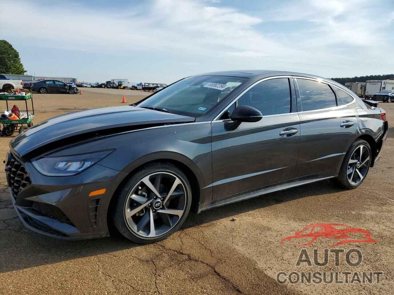 HYUNDAI SONATA 2022 - KMHL44J29NA225152