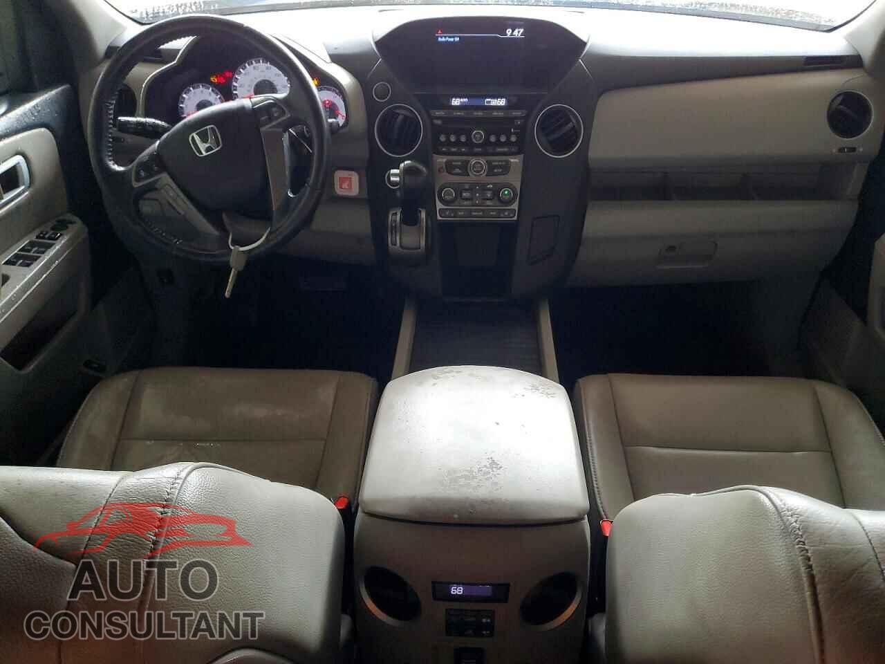 HONDA PILOT 2015 - 5FNYF4H5XFB026656