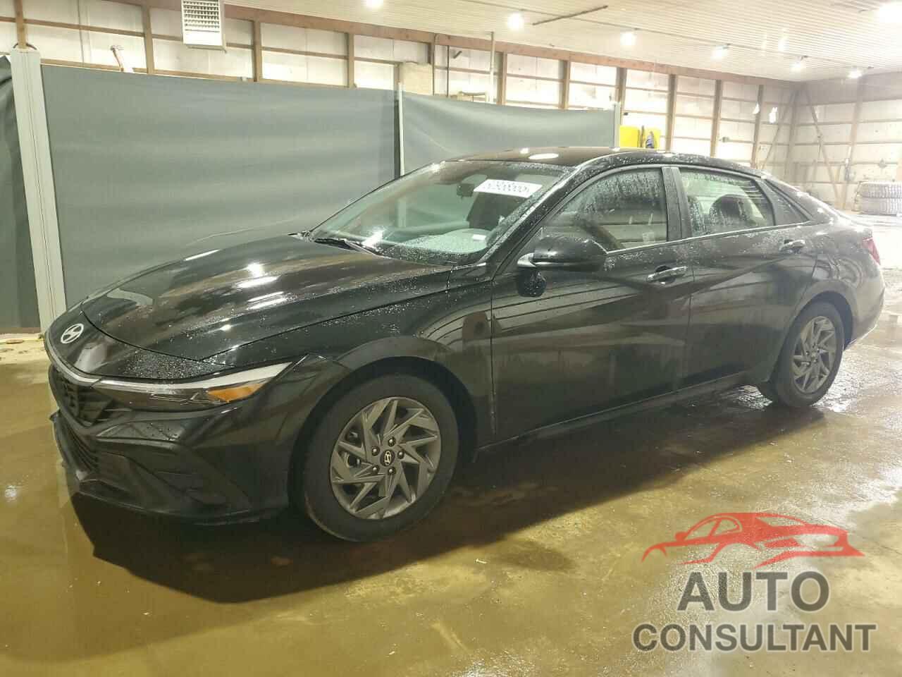 HYUNDAI ELANTRA 2024 - KMHLM4DG5RU747885