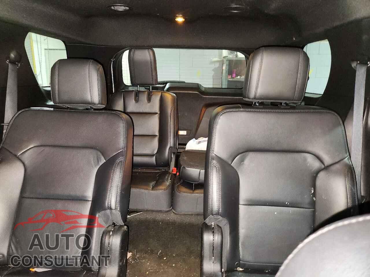 FORD EXPLORER 2018 - 1FM5K8D89JGA50155