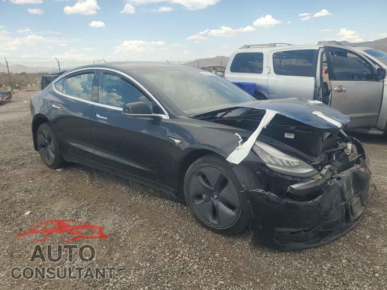 TESLA MODEL 3 2018 - 5YJ3E1EA0JF157066