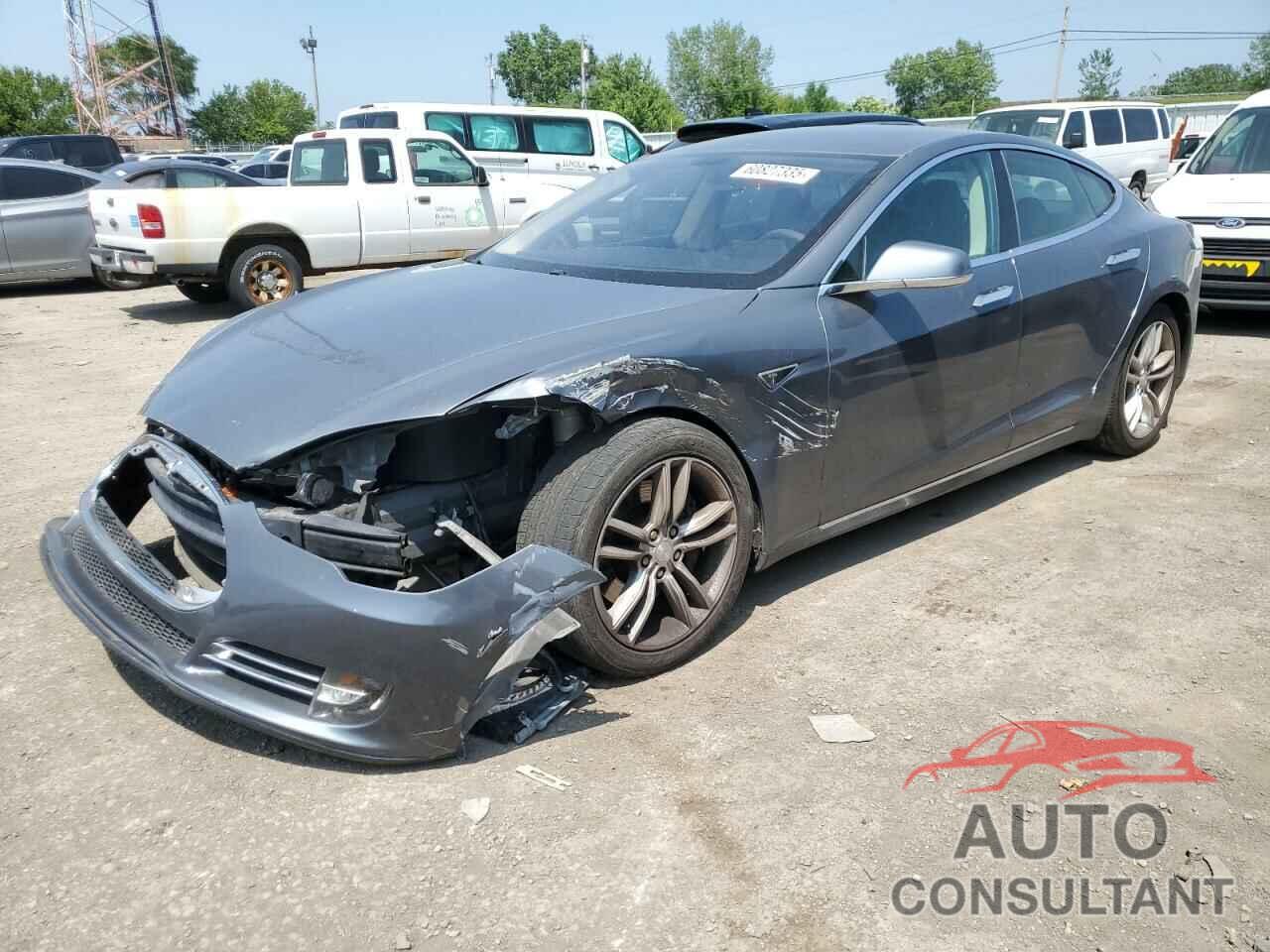 TESLA MODEL S 2013 - 5YJSA1AG9DFP04910