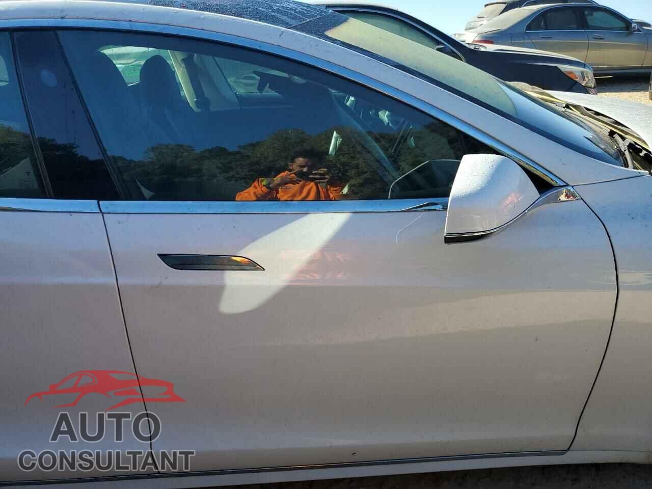 TESLA MODEL S 2017 - 5YJSA1E22HF229914
