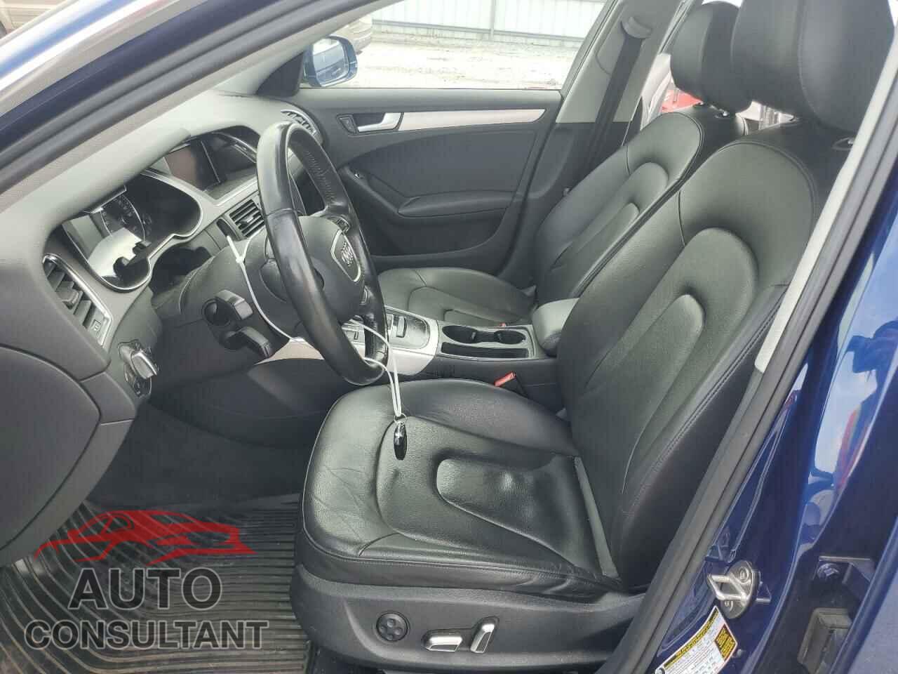 AUDI A4 2013 - WAUBFAFL0DN031835