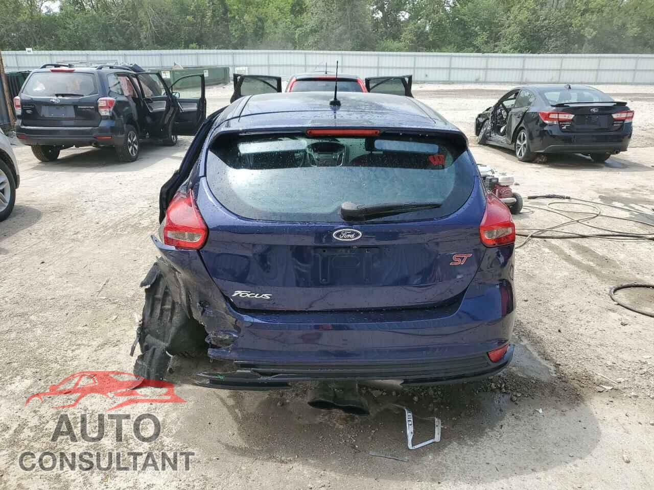 FORD FOCUS 2017 - 1FADP3L9XHL298520