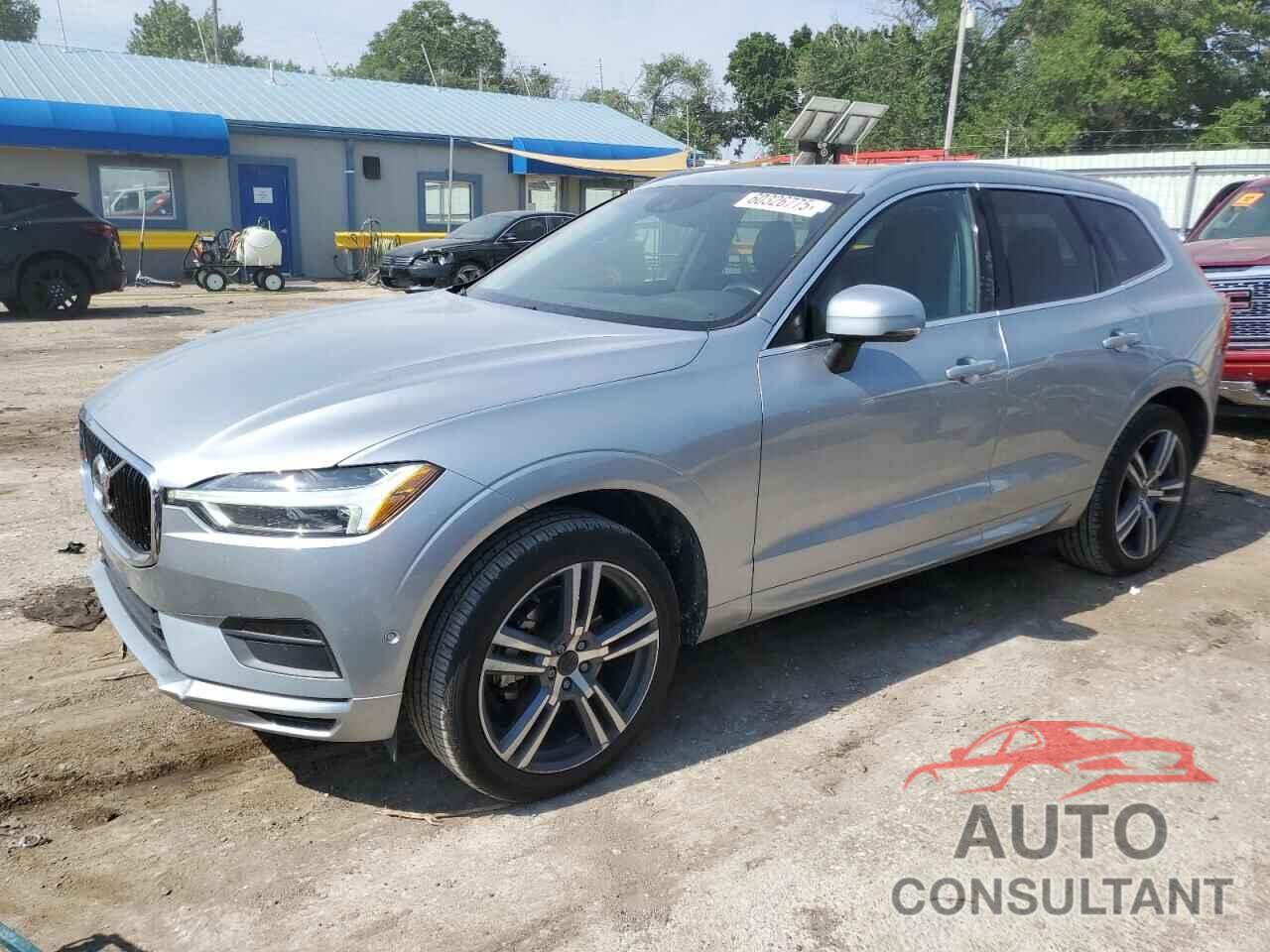VOLVO XC60 2018 - YV4102RK6J1065884