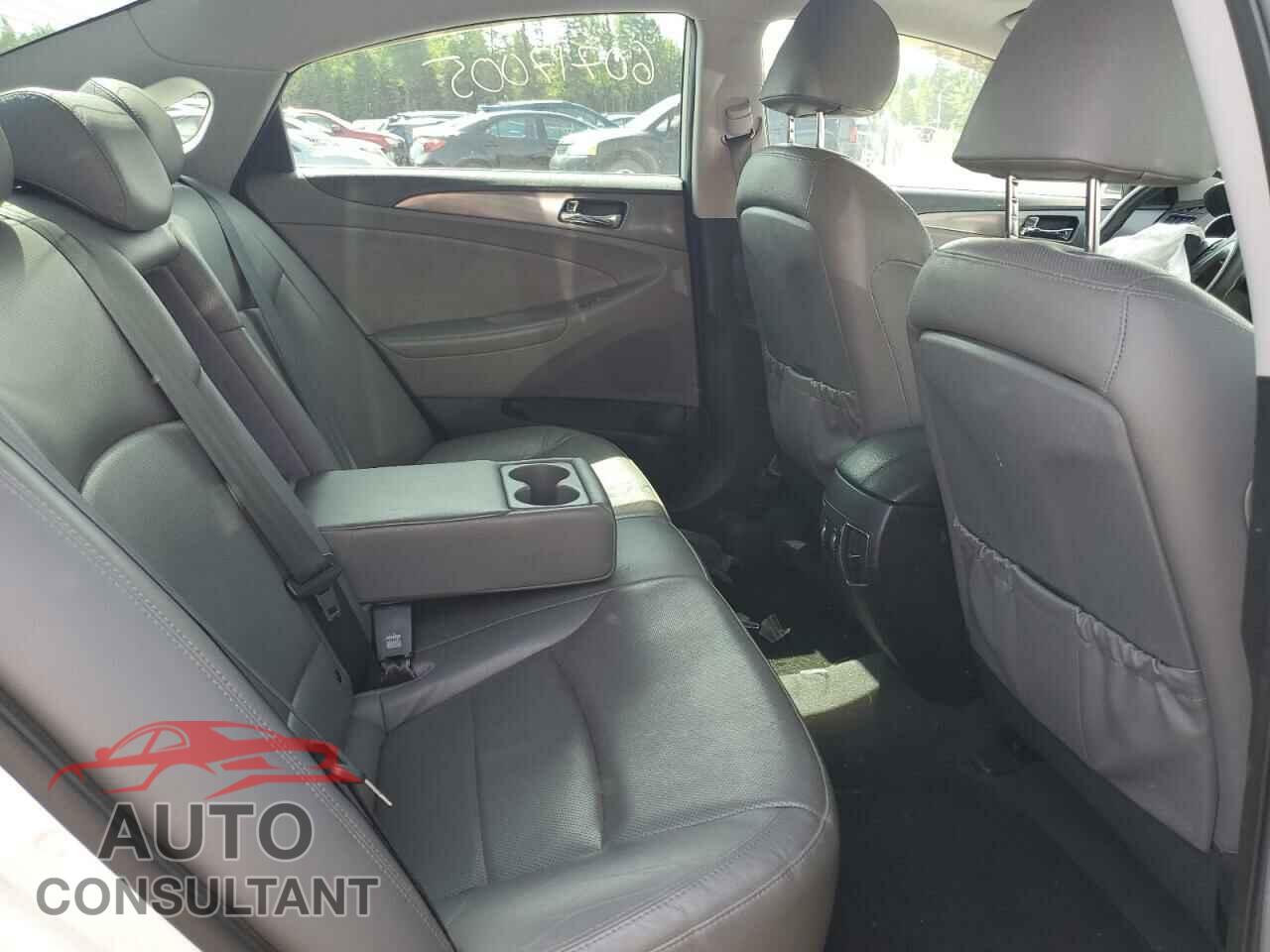 HYUNDAI SONATA 2012 - KMHEC4A49CA056566