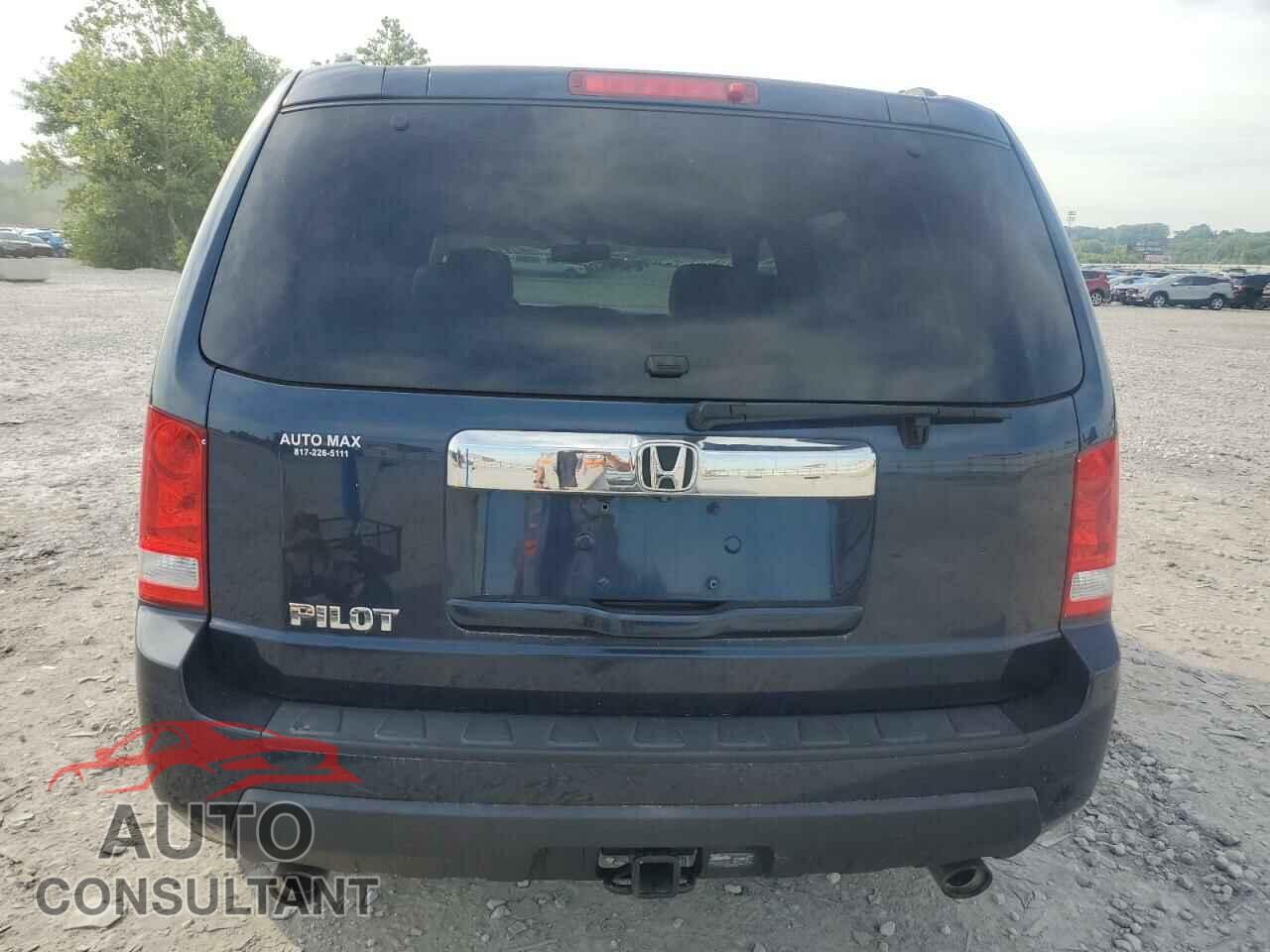 HONDA PILOT 2011 - 5FNYF3H51BB024508