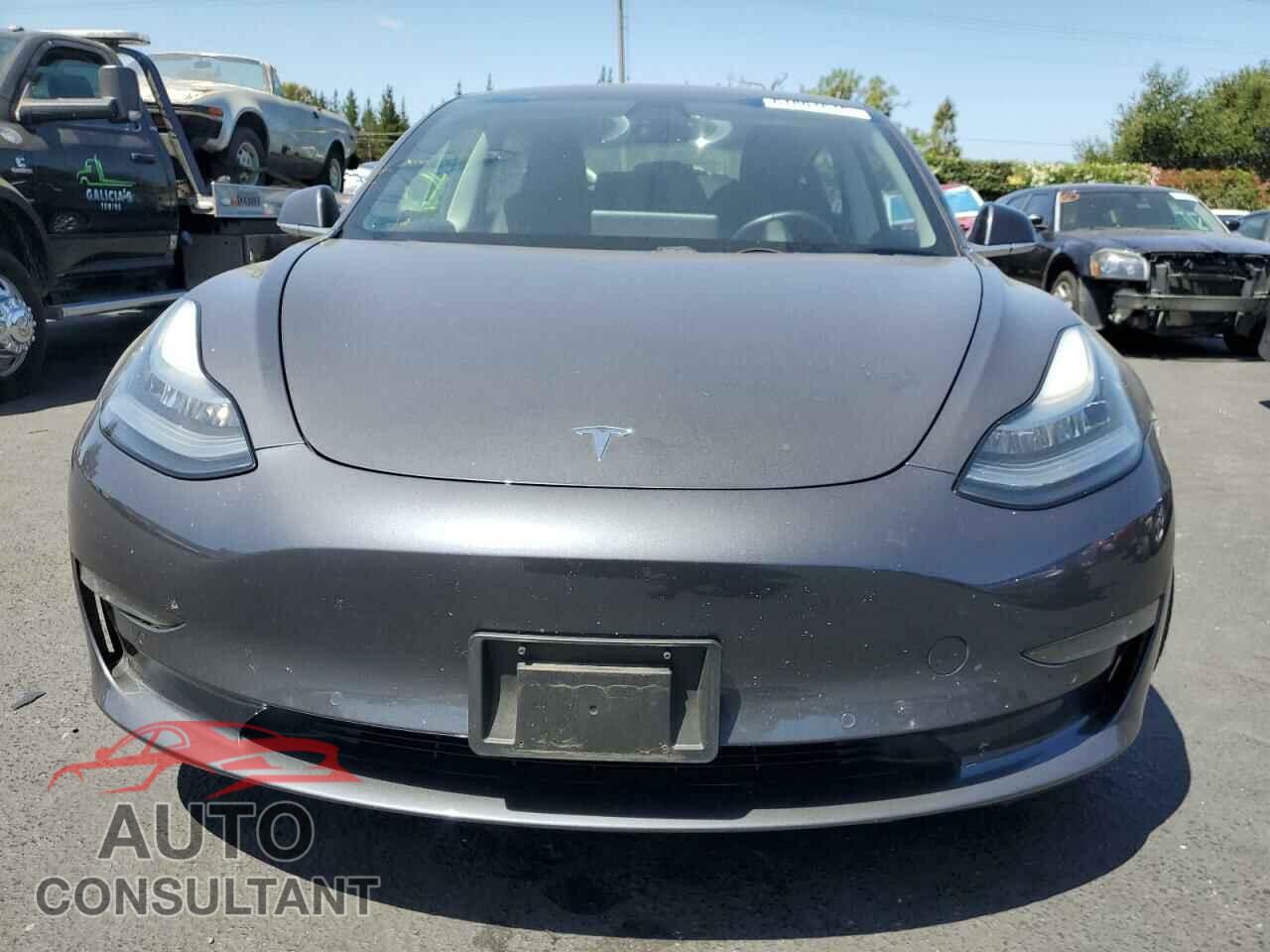 TESLA MODEL 3 2018 - 5YJ3E1EA7JF049334