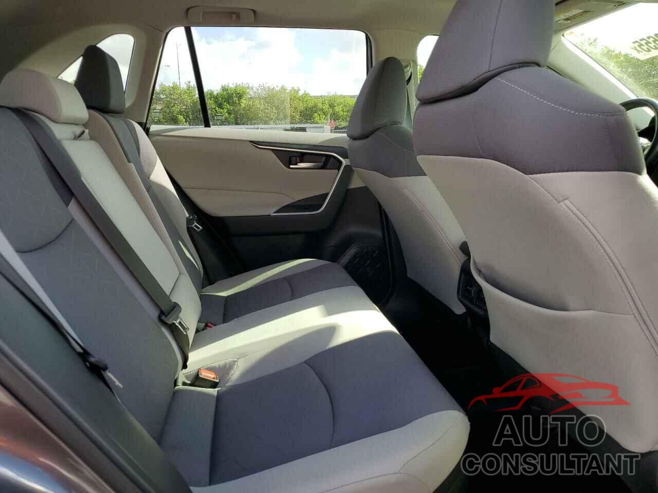 TOYOTA RAV4 2021 - JTMR6RFV8MD015924