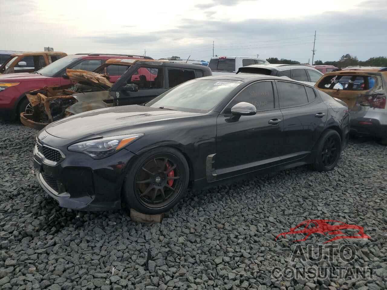 KIA STINGER 2018 - KNAE55LC9J6018776