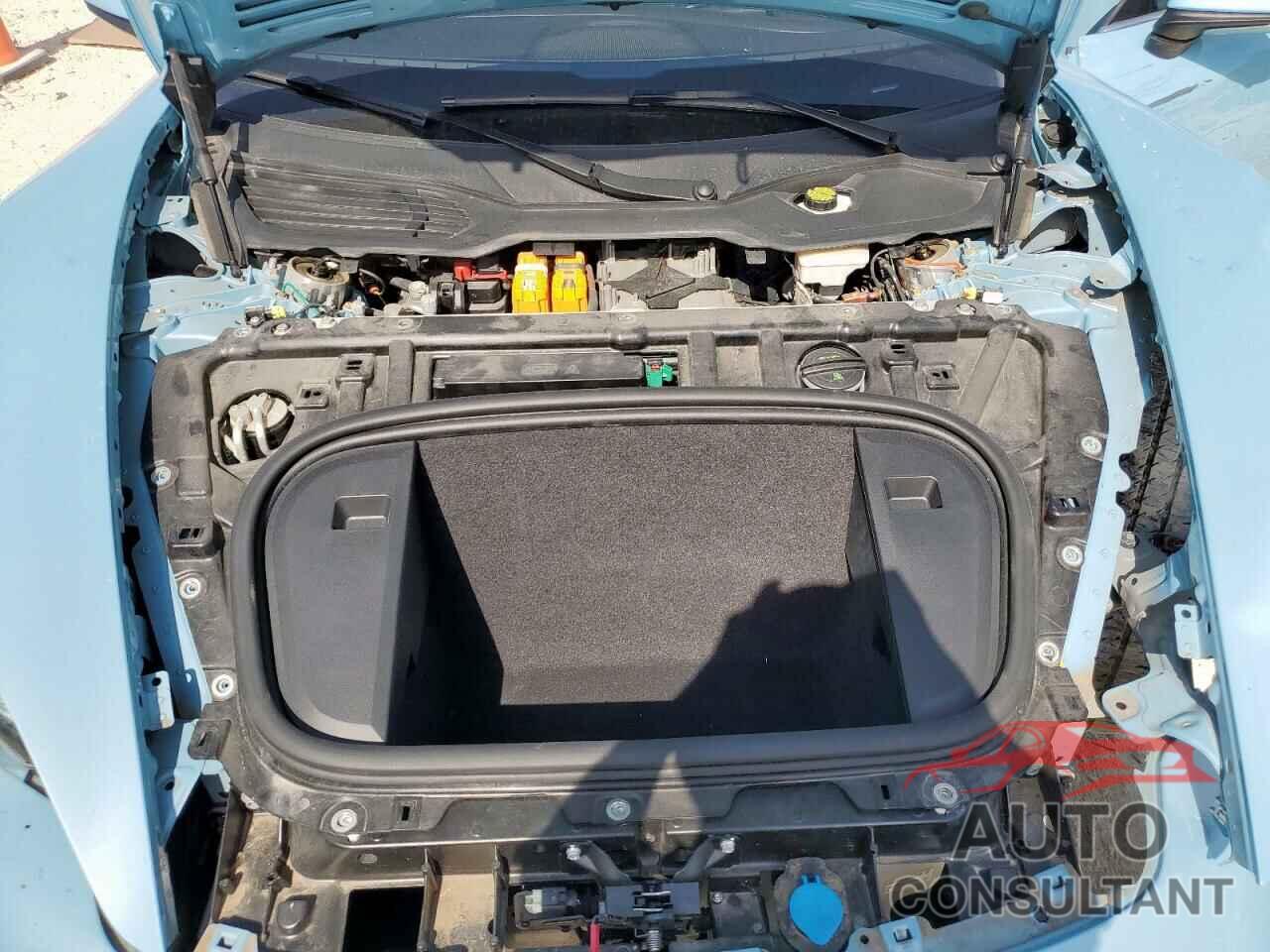 PORSCHE TAYCAN 2020 - WP0AC2Y17LSA71230