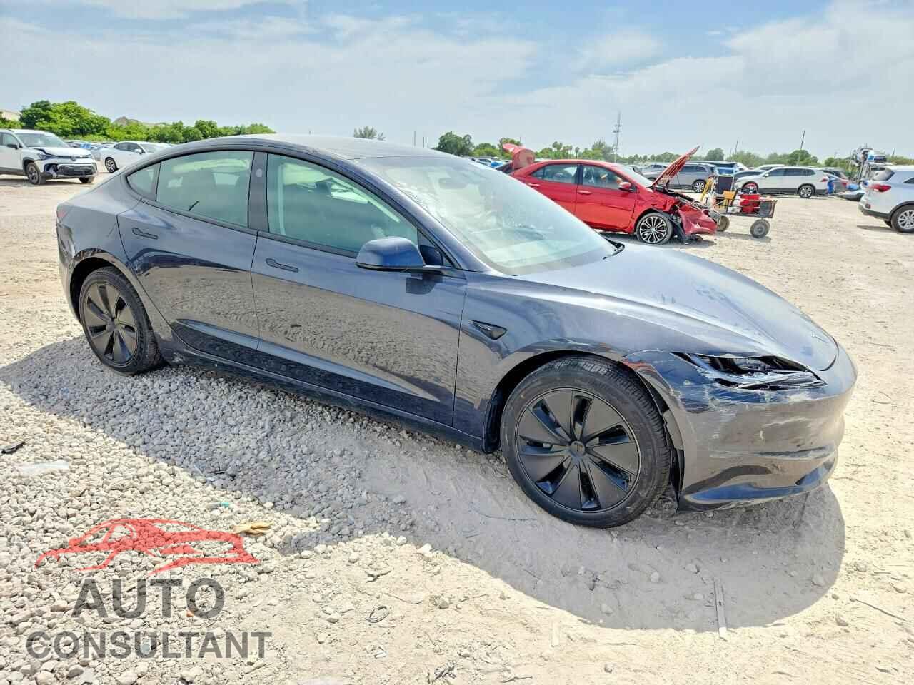 TESLA MODEL 3 2024 - 5YJ3E1EA7RF757787
