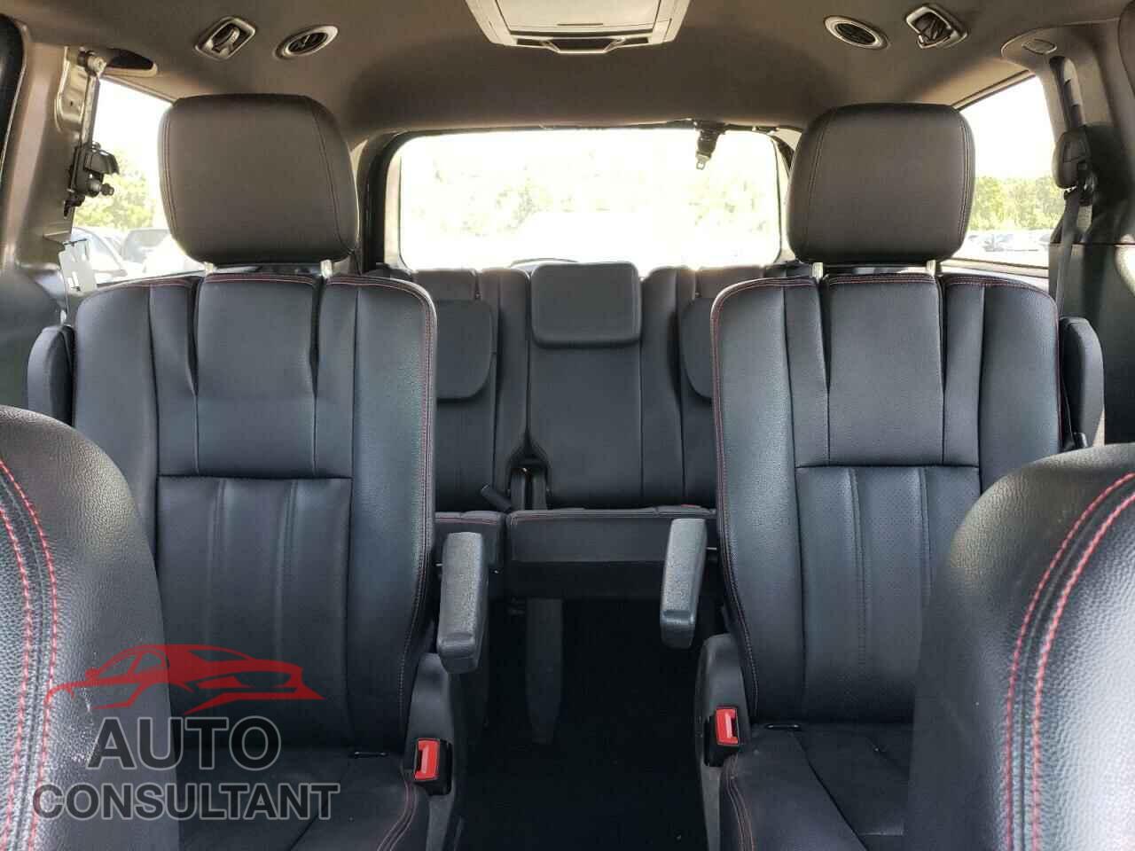DODGE CARAVAN 2018 - 2C4RDGEG2JR239714