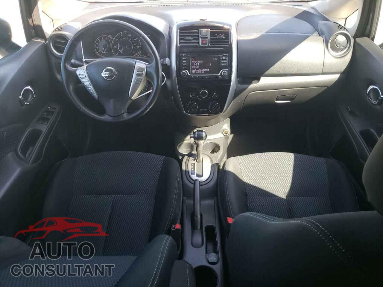 NISSAN VERSA 2017 - 3N1CE2CP3HL366393