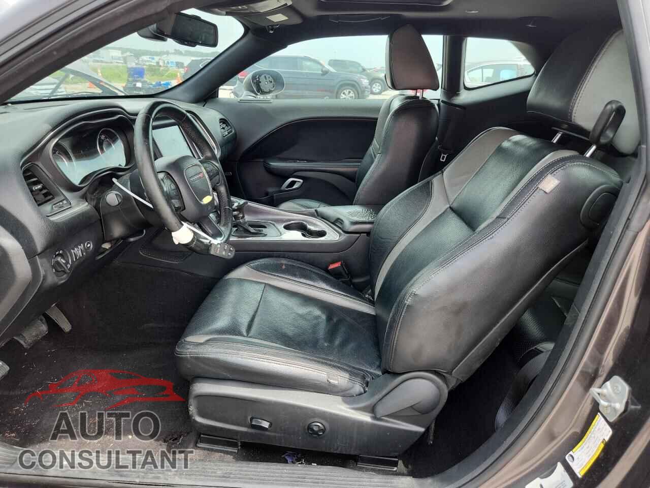DODGE CHALLENGER 2015 - 2C3CDZAT8FH717396