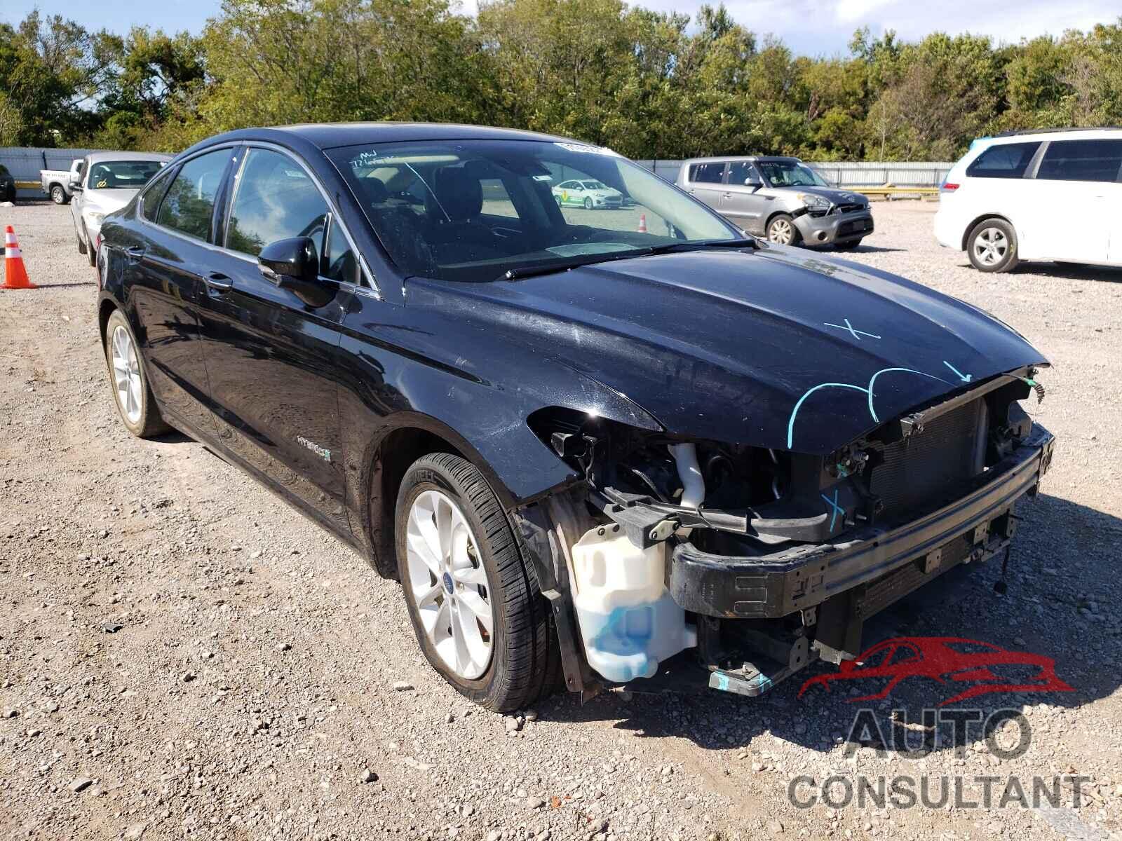FORD FUSION 2019 - 3FA6P0MU2KR123018