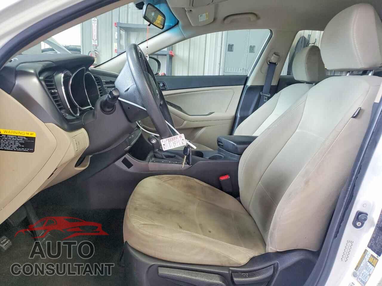 KIA OPTIMA 2013 - KNAGM4A78D5352111
