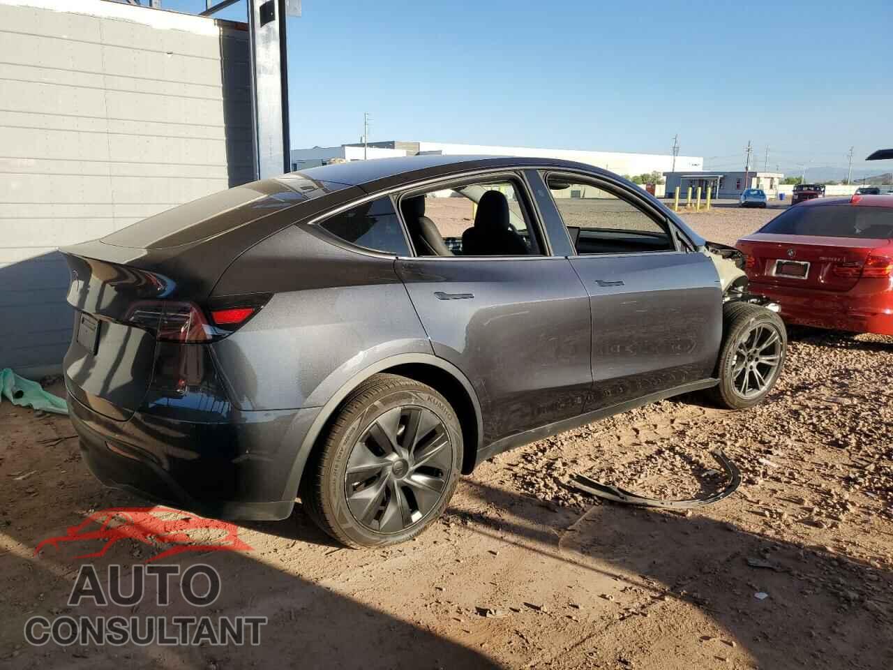 TESLA MODEL Y 2024 - 7SAYGDED9RF119930