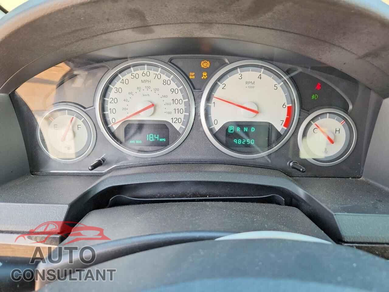 DODGE CARAVAN 2010 - 2D4RN6DX5AR336420