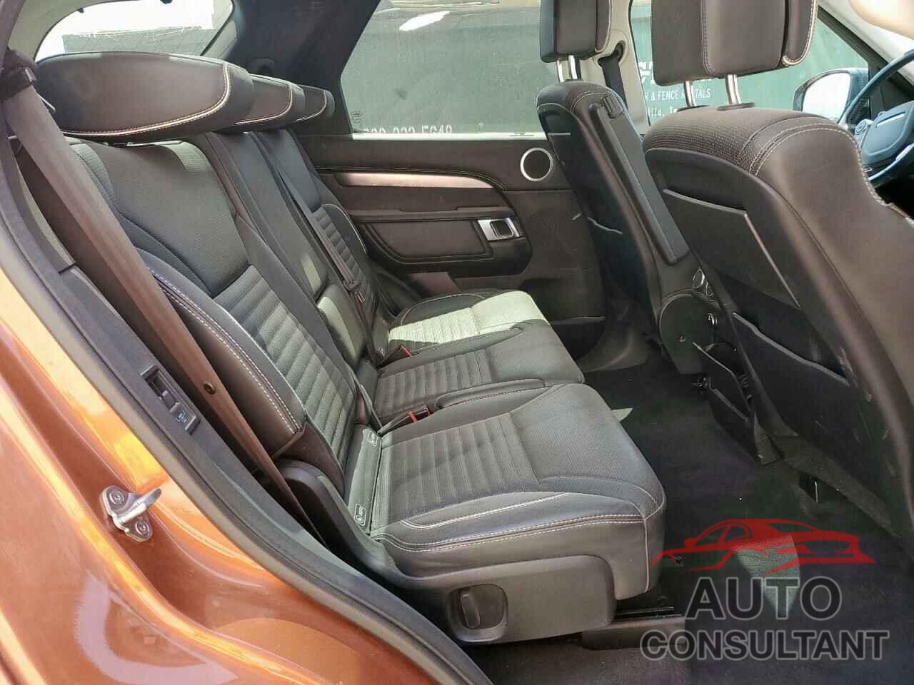 LAND ROVER DISCOVERY 2017 - SALRTBBV7HA015466