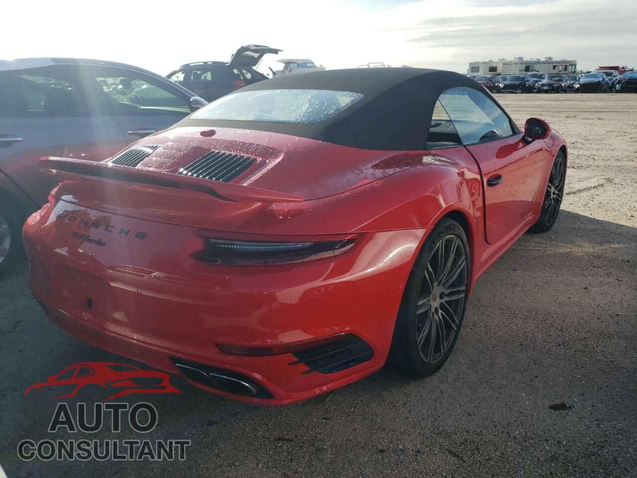 PORSCHE 911 2018 - WP0CD2A98JS162393