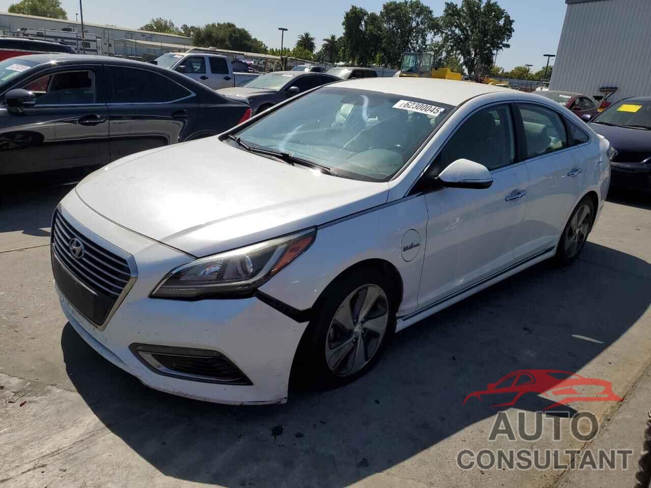 HYUNDAI SONATA 2016 - KMHE14L24GA031601