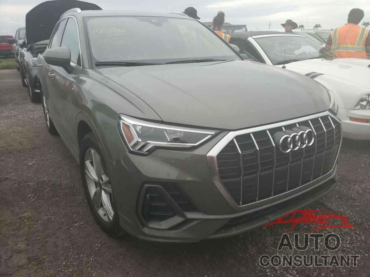 AUDI Q3 2022 - WA1EECF3XN1032055