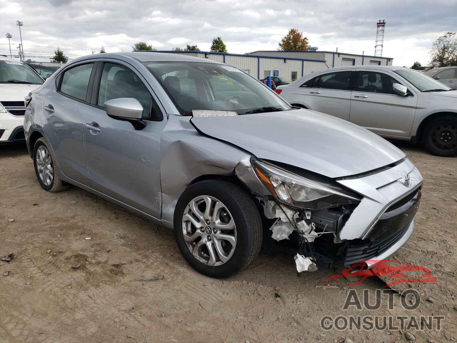 TOYOTA YARIS 2017 - 3MYDLBYV3HY155150