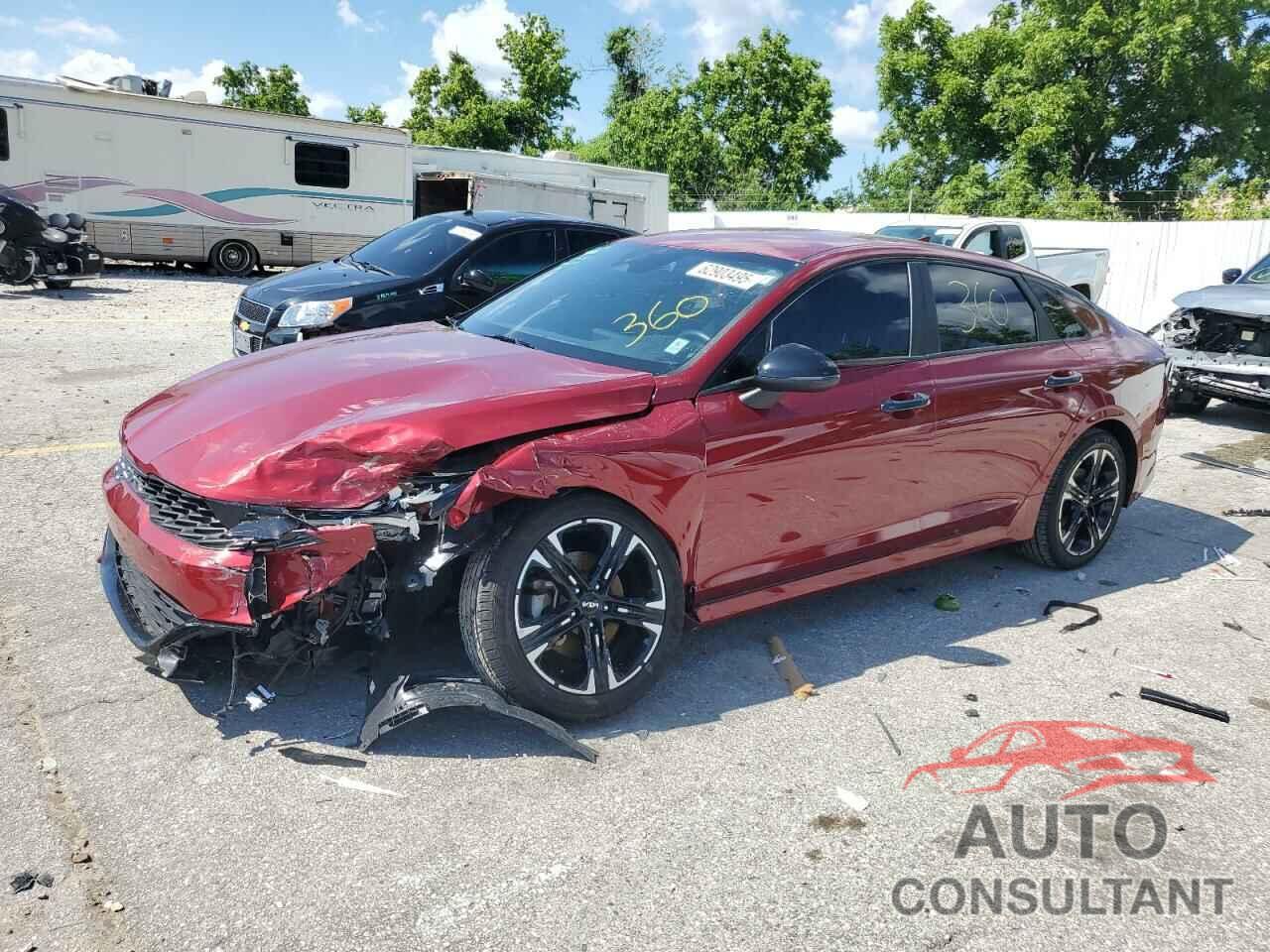 KIA K5 2022 - 5XXG64J26NG152200