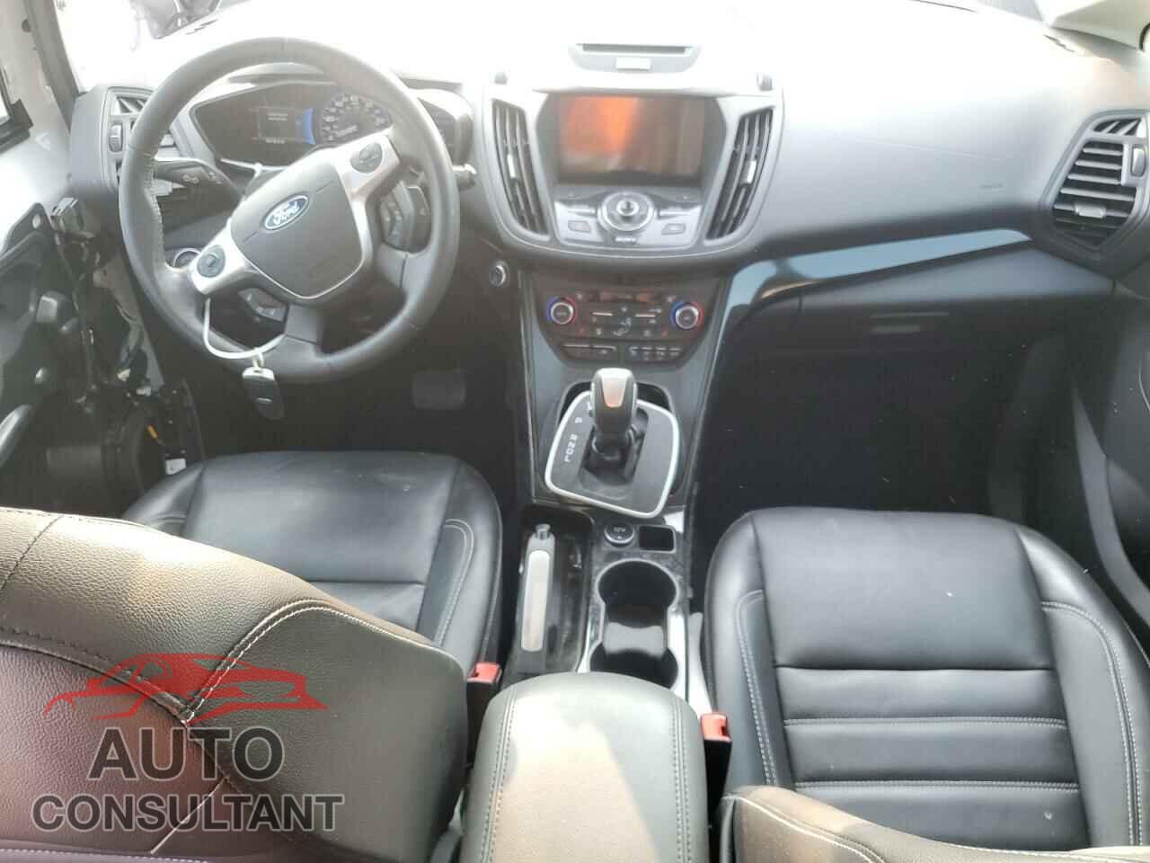 FORD CMAX 2017 - 1FADP5FU3HL100162