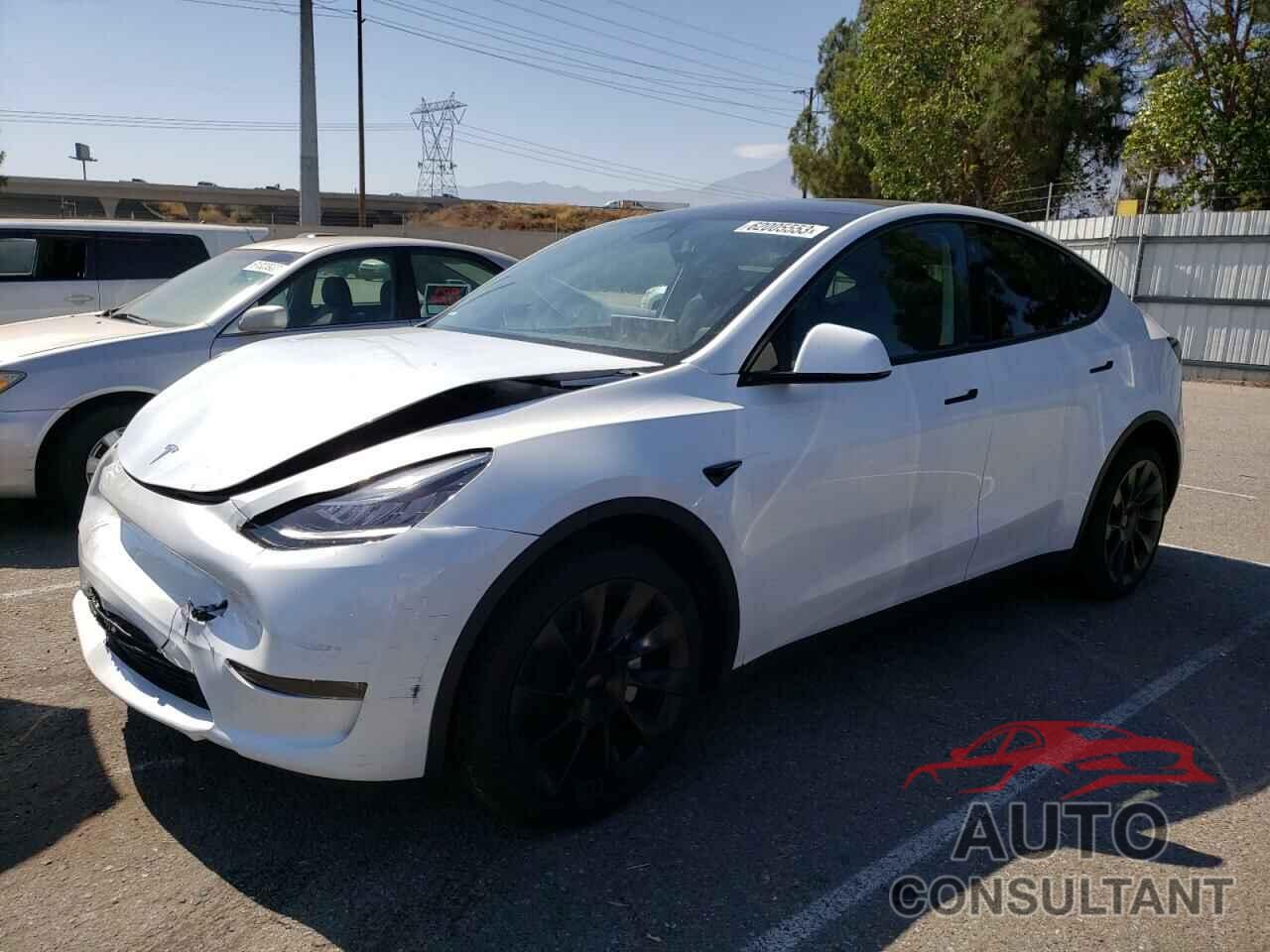 TESLA MODEL Y 2023 - 7SAYGDEE7PA056832