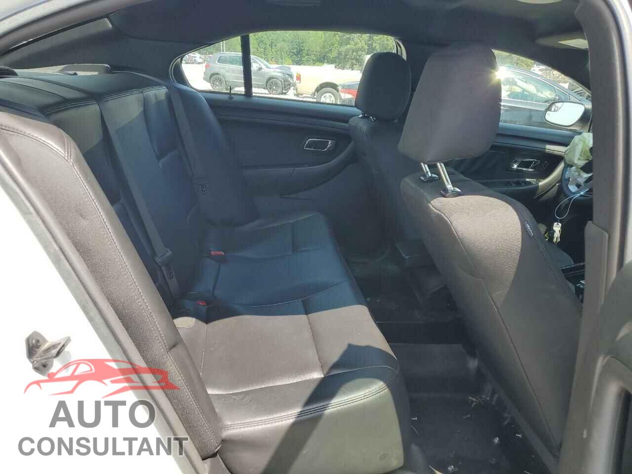 FORD TAURUS 2016 - 1FAHP2MT6GG142133
